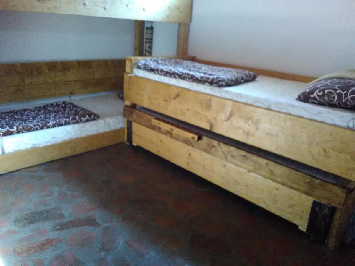 Apartmani Pinkum Veliko Gradište エクステリア 写真